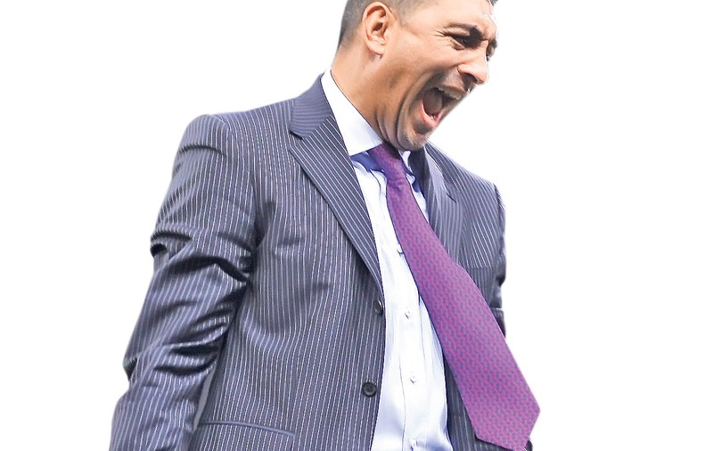 Ilie Dumitrescu speră ca Steaua să lase o impresie bună în ultimul meci de Liga Campionilor: «Să-şi apere onoarea»