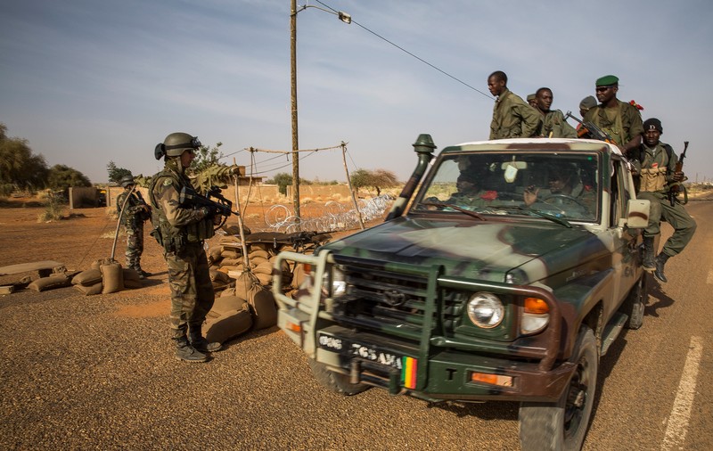 Un militar francez a murit, într-o explozie produsă în Mali