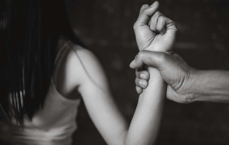 Un deputat din Brăila propune castrarea chimică pentru persoanele care abuzează sexual copiii sub 14 ani