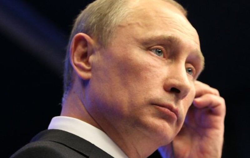 Putin a primit o limuzină Zil care nu l-a mulţumit şi a trimis-o înapoi | VIDEO