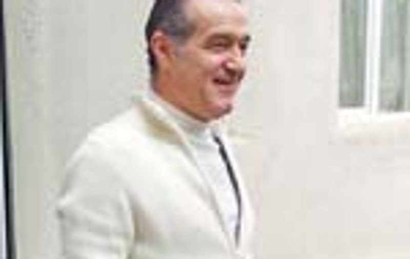 Gigi Becali i-a luat la misto pe puscariasii procesomani