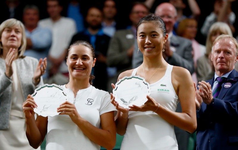 Monica Niculescu s-a accidentat în finala de la Wimbledon și nu mai joacă la BRD Bucharest Open. ”S-a terminat repede meciul, dar sunt mândră”