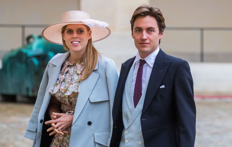 Familia regală britanică se mărește. Prințesa Beatrice a născut o fetiţă