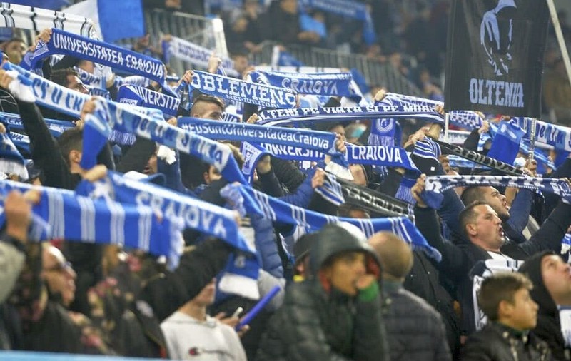 Bătaie între suporterii echipelor din Craiova, înainte de meciul lui CSU cu Viitorul