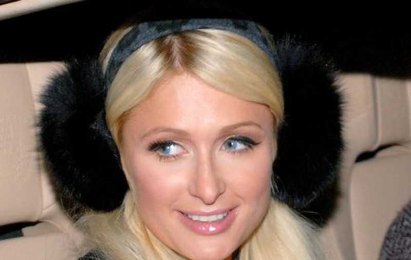 Paris Hilton: "E scârbos să atingi un bărbat negru"