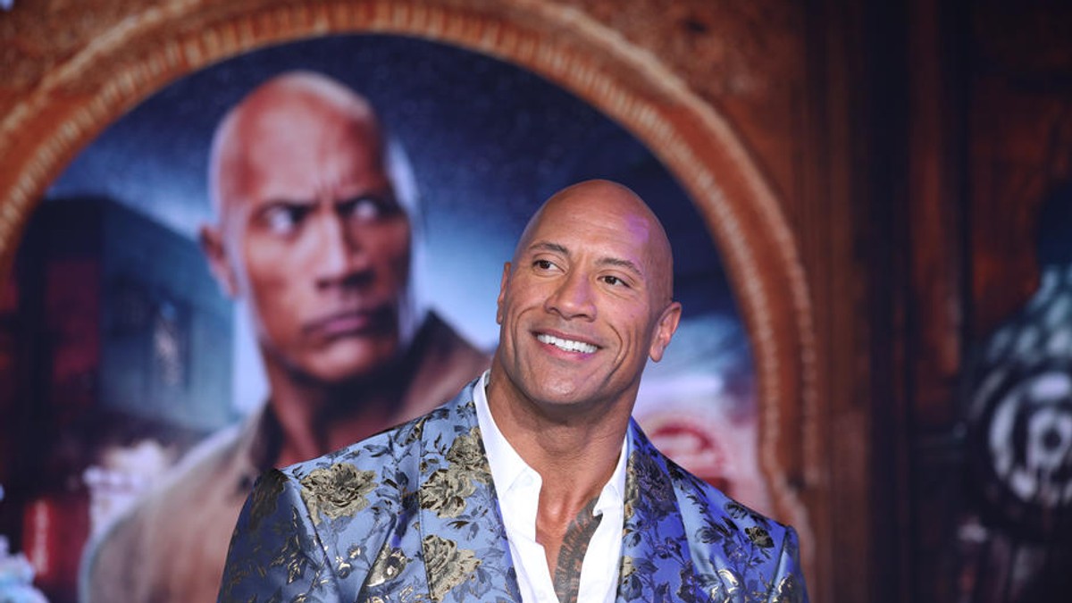 epaselect epa08058748 US actor Dwayne Johnson poses on the red carpet prior to the premiere of the movie 'Jumanji: The Next Level' at the TCL Chinese Theater in Los Angeles, California, USA, 09 December 2019. The movie will be released in US theaters on 13 December. EPA-EFE/DAVID SWANSON