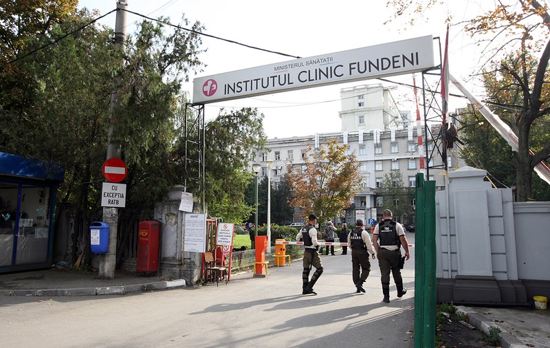Institutul Clinic Fundeni nu are apă caldă și căldură din cauza unor lucrări din zonă