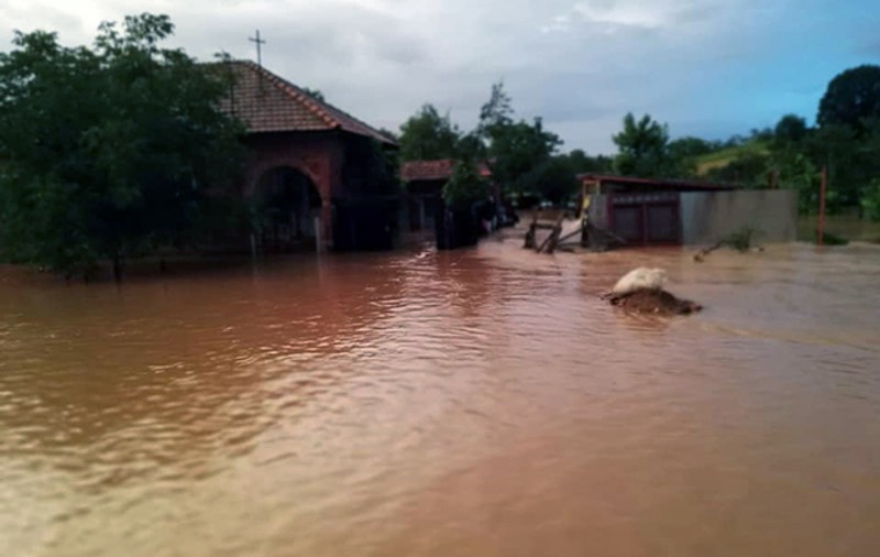 Cod portocaliu de inundații în Harghita și alte trei județe
