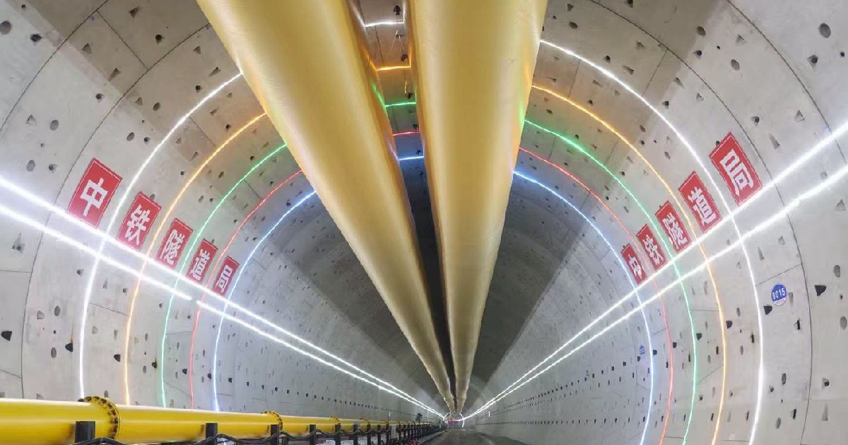 Tunelul subacvatic Chongtai din China