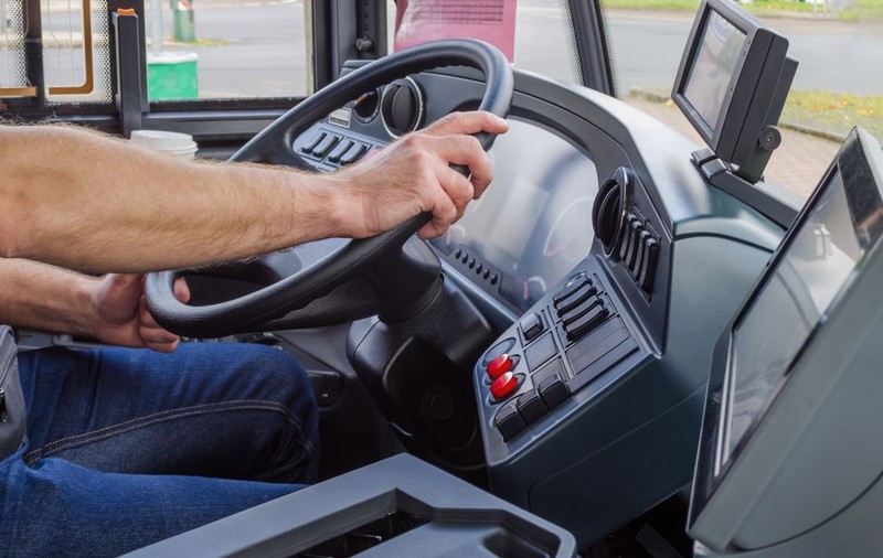 Ce salariu are un șofer român de autobuz în Germania: „Mi s-a părut că l-am prins pe Dumnezeu de picior”