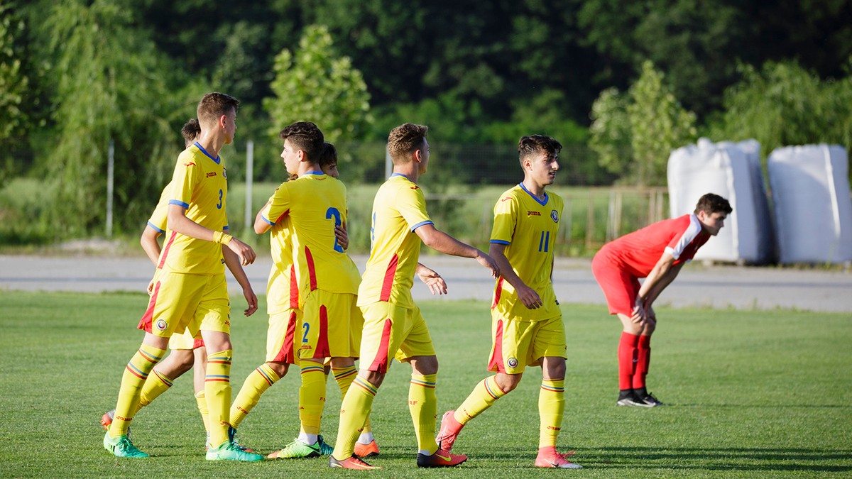 U 17: România - Lituania, astăzi, de la ora 19.00. Tricolorii mici debutează în campania de calificare la CE
