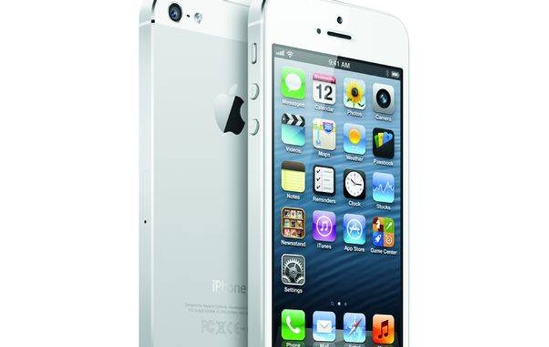Vezi la ce riscuri te expui dacă faci așa ceva cu Iphone-ul tău!
