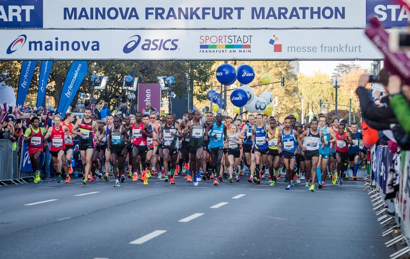 Trei atleți vor să alerge maratonul sub două ore! O firmă de echipament sportiv a lansat provocarea