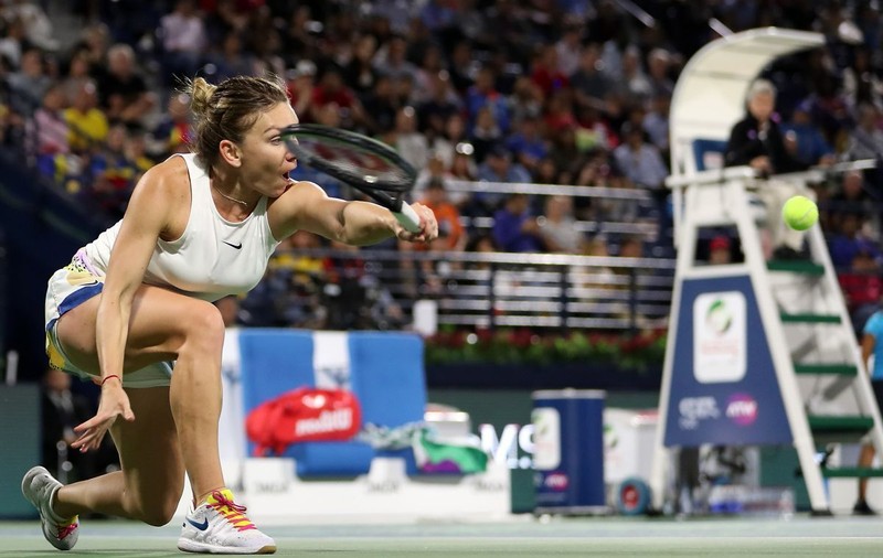 Simona Halep, probleme medicale în meciul cu Ons Jabeur. A intervenit fizioterapeutul