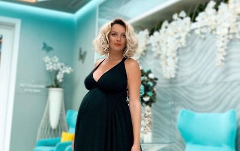 Diana Dumitrescu: "Sunt fericită pentru că în sfârșit reușesc să îmi construiesc familia mult dorită"