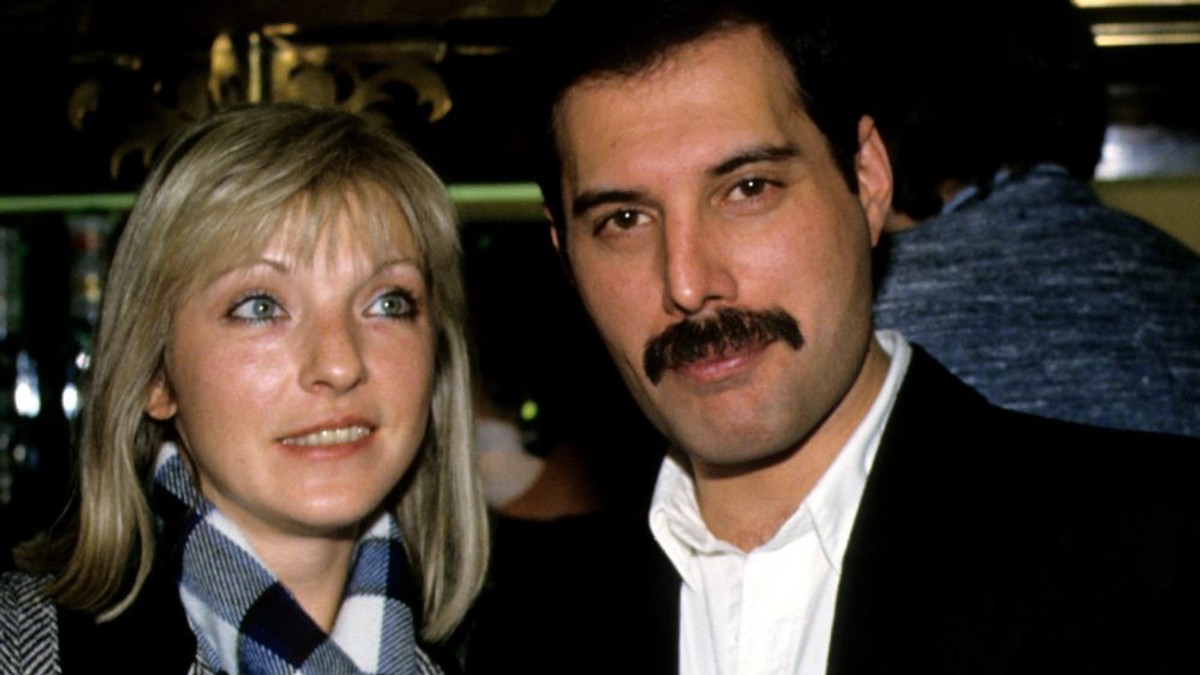 Fosta logodnică a lui Freddie Mercury a făcut o avere de pe urma filmului "Bohemian Rhapsody"