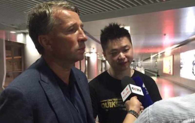 Dan Petrescu a făcut X, Cosmin Contra a dat iar chix