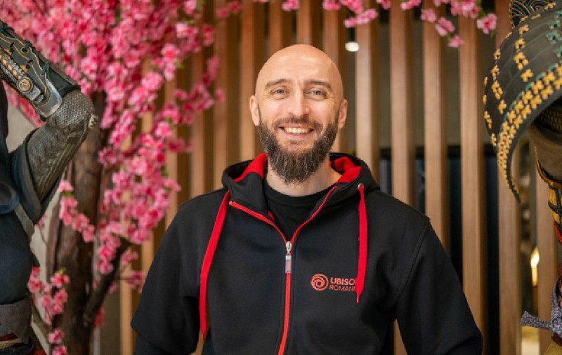 Interviu exclusiv cu Tiberiu Burnea, Ubisoft București, despre românii care au pus umărul la dezvoltarea Assassin's Creed Shadows, cel mai nou joc din celebra serie
