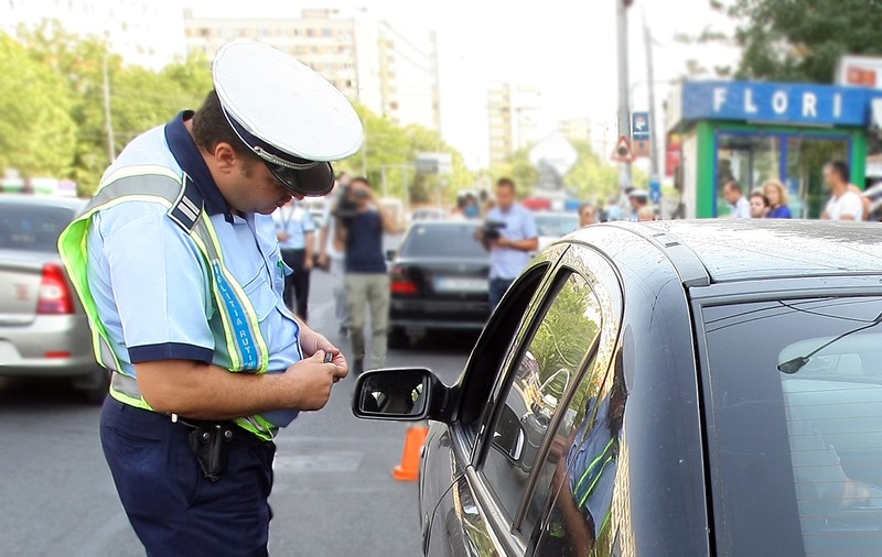 Șeful Poliției din Câmpia Turzii a fost prins băut la volan de către colegii săi