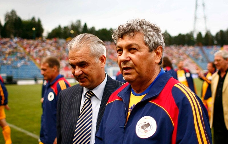 ”Il Luce” îi cântă-n strună lui Reghe: ^”Jucătorii trebuie să se antreneze la cluburi!”