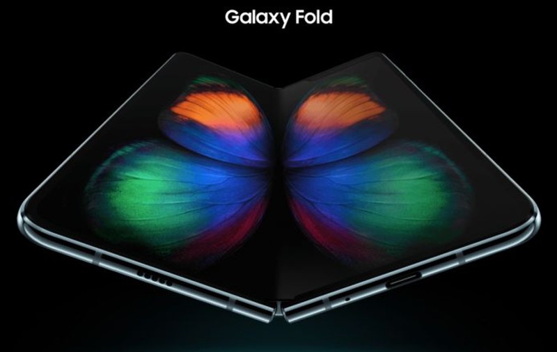 Samsung Galaxy Fold, smartphone-ul cu ecran pliabil, va fi pus în vânzare în toamnă. Care a fost motivul amânării