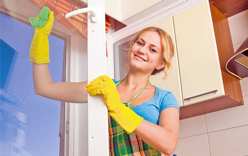 Curăţenia de primăvară în 8 paşi | Trucuri ca să faci casa lună cu minimum de efort