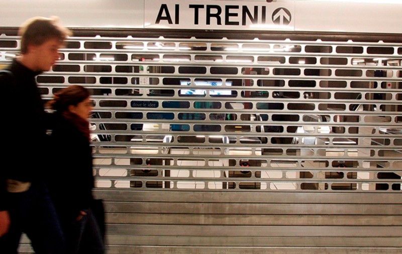 A furat 200 de euro de la un orb