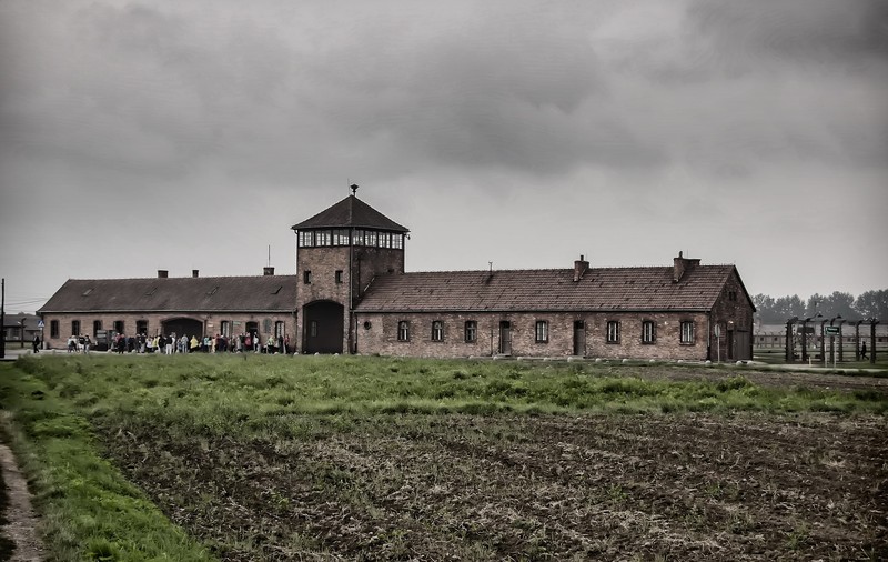 Chelsea vrea să trimită fanii rasiști la lagărul de concentrare Auschwitz pentru a-i reeduca