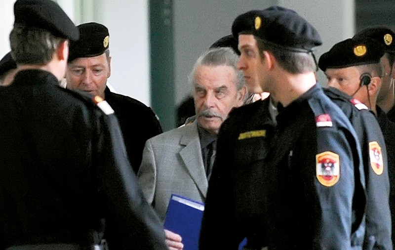 Josef Fritzl: "Mi-am ucis unul dintre copii"