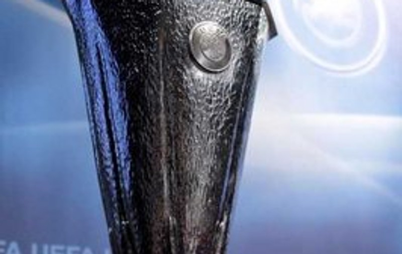 Steaua şi CFR ar fi jucat cu Ajax, respectiv Galata, în UEFA
