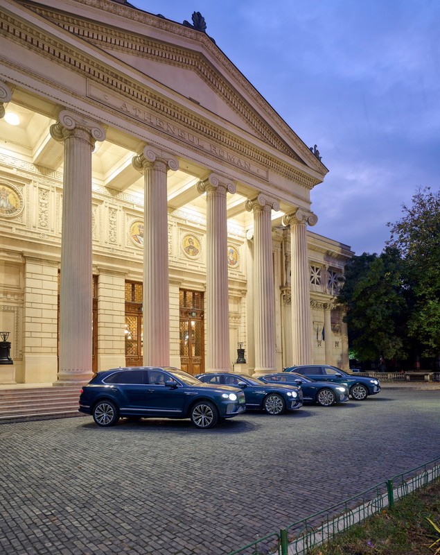 Ion Țiriac a cumpărat trei limuzine Bentley din cele patru dedicate Ateneului Român