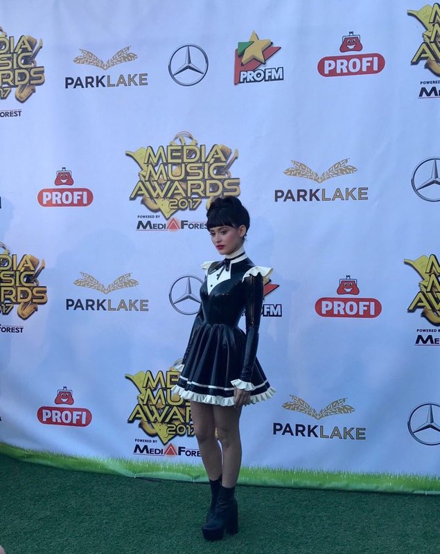 FOTO EXCLUSIV/ Media Music Awards 2017. Vedetele au strălucit în lumina reflectoarelor. Alina Eremia a întors toate privirile