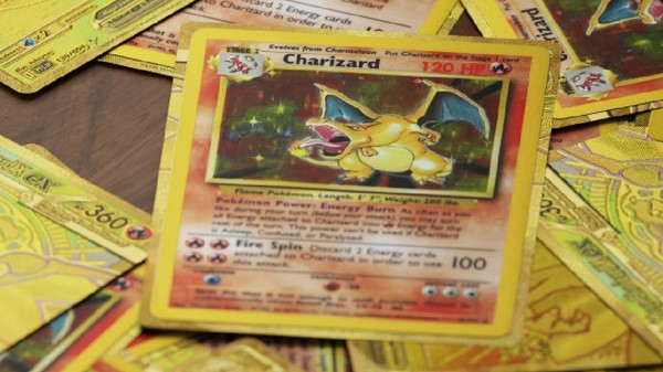 Carte Charizard Pokemon