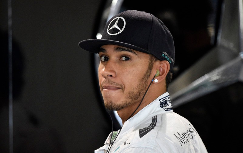Lewis Hamilton, ”pole” în Marele Premiu al Bahrainului
