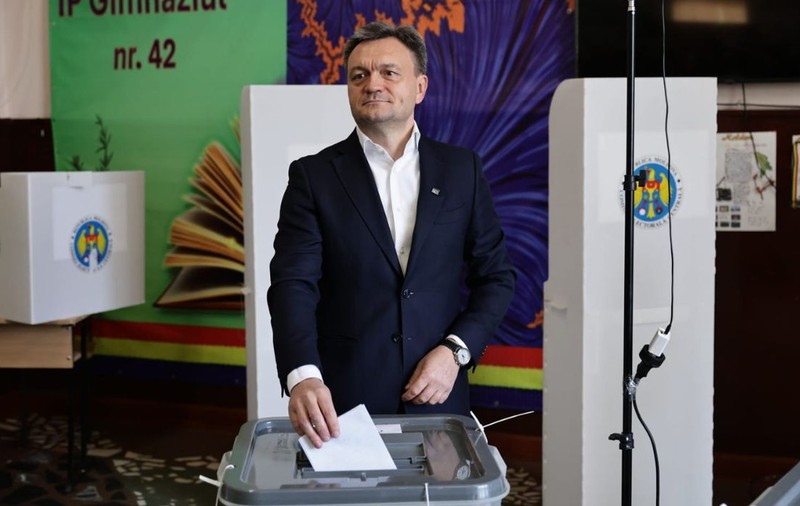 Dorin Recean, prim-ministrul Rep. Moldova, a votat la alegerile parlamentare: „Trebuie să votăm masiv, avem ingerințe din partea Rusiei”