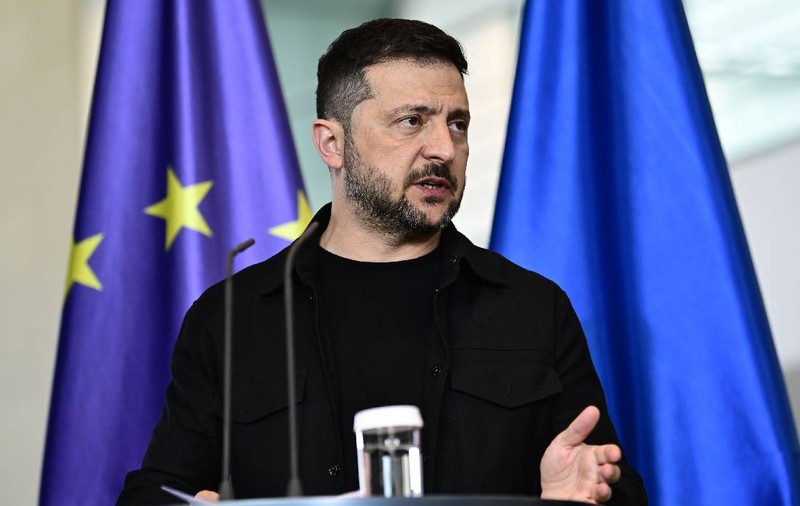 Cum a declanșat Trump, cu un singur telefon, o săptămână frenetică de diplomație din partea Ucrainei
