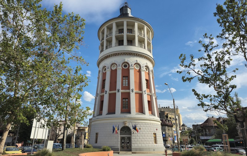 Ce poți să vezi vizitând „Foișorul de Foc” din București. Peste 10.000 de obiecte sunt expuse în Muzeul Naţional al Pompierilor