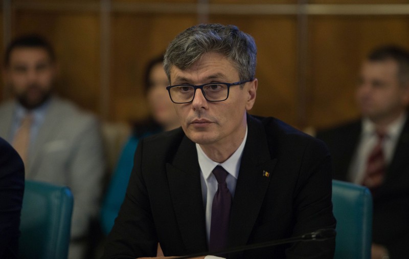 Va crește prețul la carburanți după ce petrolul rusesc a fost interzis în UE? Răspunsul ministrului Virgil Popescu