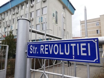 După 1989, multe orașe și-a ales o stradă a Revoluției