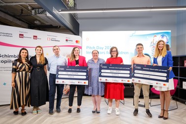 Manuscrito a fost printre cele trei echipe care au câștigat în acest an competiția Innovators for Children