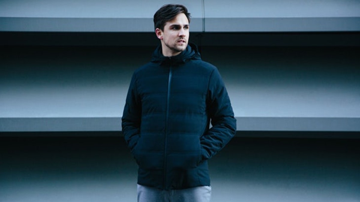 A apărut haina care te încălzește, dotată cu inteligență artificială. Mercury jacket