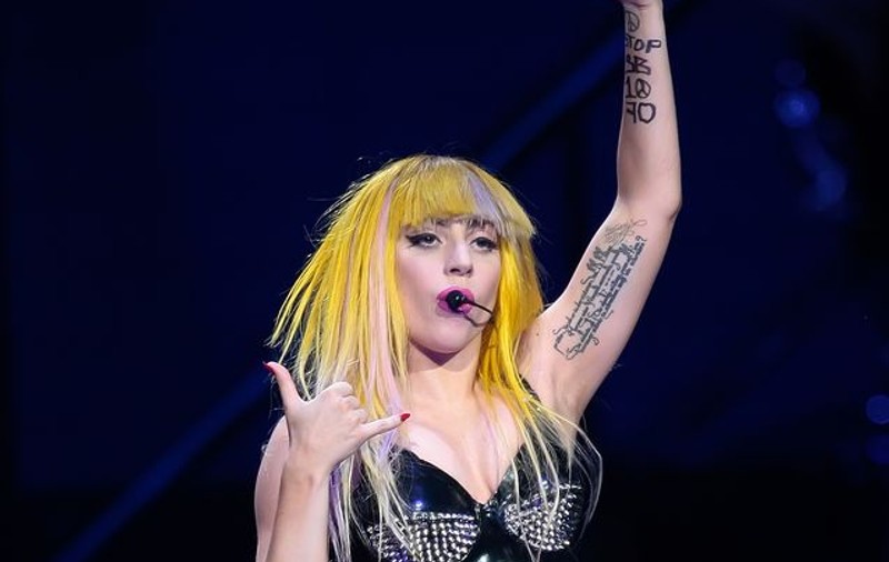Lady GaGa a declanşat detectorul de metale din aeroport