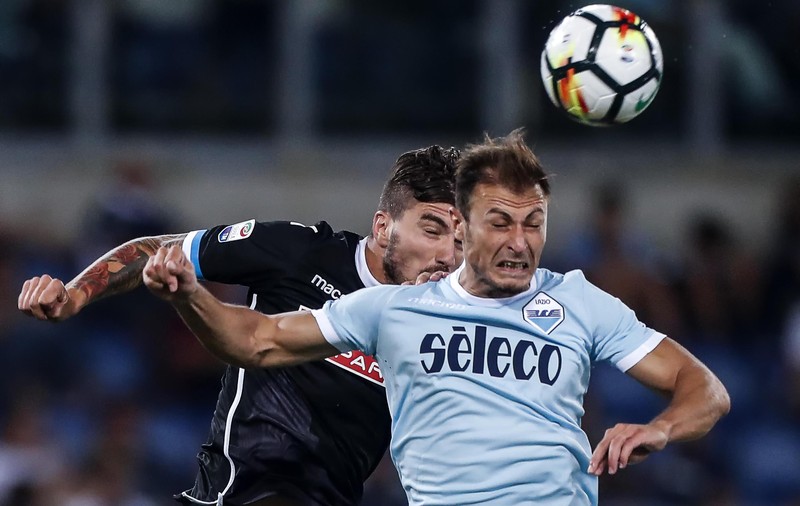 Ștefan Radu, cel mai vechi stranier din Serie A la o singură echipă. Fundașul român este la Lazio Roma din vara anului 2008