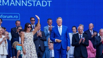 carmen-iohannis-rochie-6