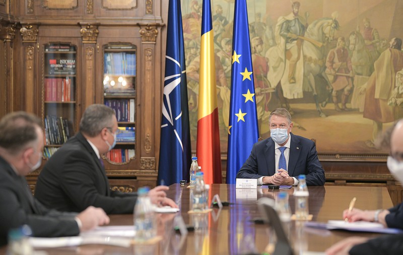 Iohannis anunță că alte 300 de ventilatoare urmează să ajungă în România: „Se  va extinde capacitatea secțiilor ATI”