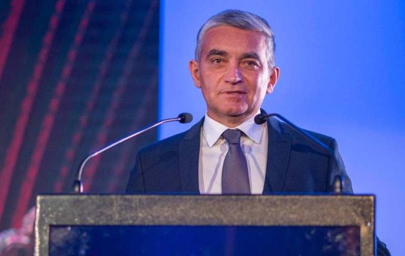 Primarul din Sinaia, anchetat pentru corupție, revine la muncă: „De luni, mă întorc la Primărie cu aceeași energie”