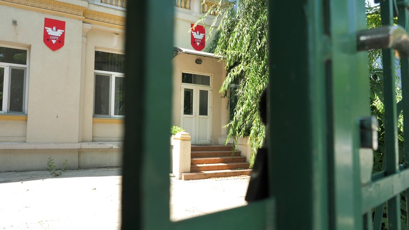 Cabinetul lui Valeriu Steriu (PSD) este un sediu abandonat al UNPR