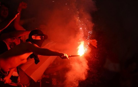 Harta politică a peluzelor din Europa. Nazism, antifascism și războaie între ultrași. Ce se ascunde în spatele scandalurilor din cupele eruopene