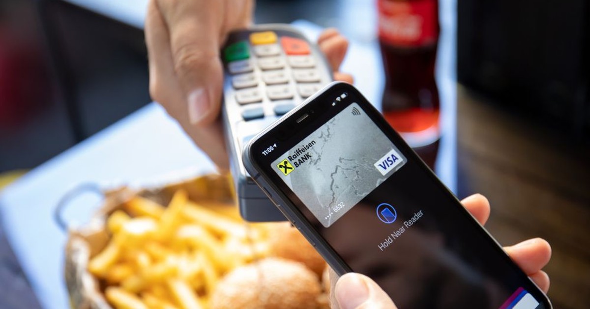 NFC, plata telefon card bancar