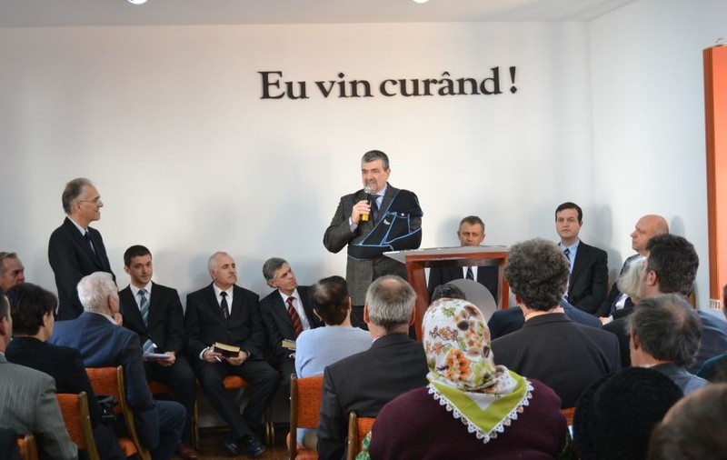 Nu toţi românii sărbătoresc cu ouă roșii, carne de miel și pască cele trei zile ale Paștelui. Cum sărbătoresc adepții altor religii